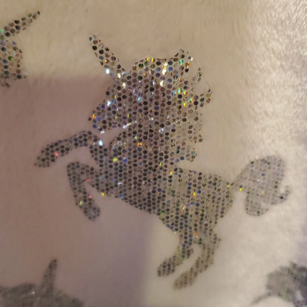 Sherpa Fleece Onsie Like New‎ with Unicorns